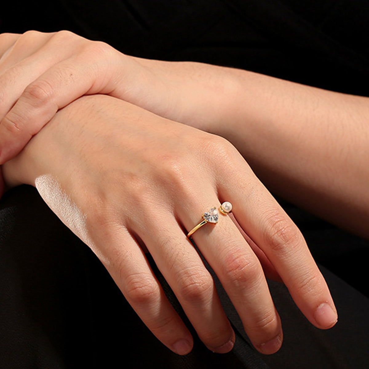 Heart shaped cut zircon pearl inlaid open ring